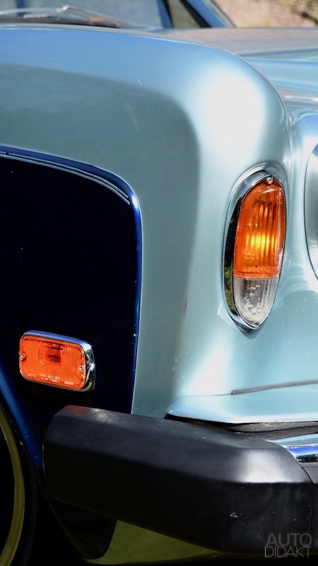 rolls-royce_corniche_1977_duotone_blue_convertible00021.jpg